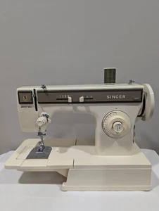 Vintage Singer Merritt 1802 Sewing Machine w/ Storage Case - Great Condition!! - Picture 1 of 15