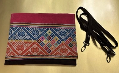 Bandolera estilo BOHO bordada bandolera solapa frontal gamuza nueva Foto 1 de 4