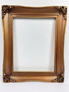 Vintage bemalter Gold Holz Bilderrahmen insgesamt 18x15" verzierte Ecken ohne Glas - Bild 1 von 8