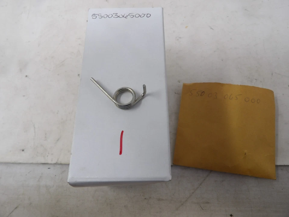 MUELLE DE RETORNO KTM/Penton nuevo NOS 55003065000 Foto 1 de 1