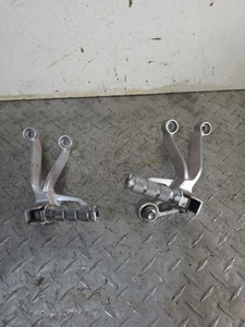 Suzuki GSXR 1000 750 600 2001-2003 OEM pasajeros traseros (escaleras sueltas) - Imagen 1 de 11