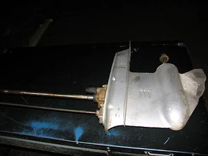 Johnson OMC Evinrude 65 70 75 hp OUTBOARD Lower Unit Lower driver - Picture 1 of 3