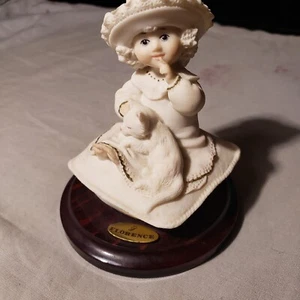 GIUSEPPE ARMANI Bisque QUIET PLEASE Girl Cat 1990 MINT CONDITION SIGNED ITALY - Picture 1 of 10