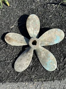 Vintage BRASS 5 Blade Propeller 18 1/2" Dia, No Bends, Dents 23 lbs - Picture 1 of 21