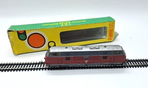 Berliner 1:120 TT trenes BTTB 02510 locomotora diésel BR 221 139-9 en embalaje original - Imagen 1 de 5