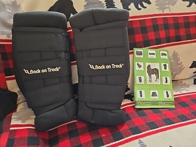 Corvejón corvejón real (pequeño ecuestre) Foto 1 de 4