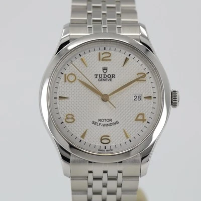 Tudor 1926 esfera plateada 41 mm acero inoxidable M91650-0001 Foto 1 de 4