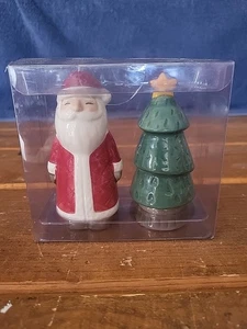 Coctelera de sal y pimienta de Papá Noel y árbol de Navidad hecha comprar celebrarlo - Imagen 1 de 3