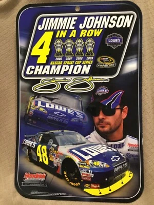 Letrero de plástico Jimmie Johnson #48 Lowe’s 4 en fila campeón NASCAR 10,75” X 16,5” Foto 1 de 2