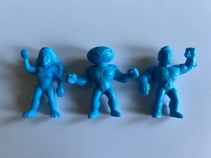 Wendy's DC Heroes Kids Meal Toys 2023 Blind Box Blue Aquaman Wonder Woman Manta - Picture 1 of 1