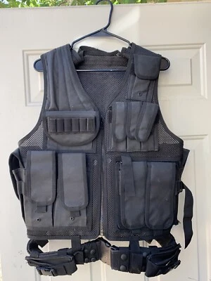 UTG 547 Law Enforcement Tactical Vest - Black USED ONCE - Image 1 of 4