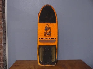 Skateboard vintage NASH Executioner linea rossa - Foto 1 di 14