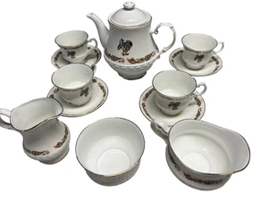 Juego de té Royal Tara Ireland Bone China Book of Kells Celtic Eagle tazas azucarero - Imagen 1 de 12