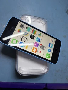 Apple iPhone 5c - 16GB (Unlocked) A1532 Blue | 100% batt | RARE iOS 8! 8.4 - Picture 1 of 12