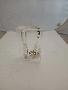 MCM 3 1/2" Lucite hourglass kitchen timer seahorse & starfish Mid Century Modern - Picture 1 of 4