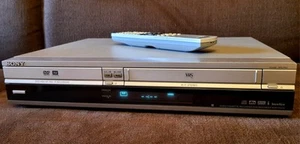 SONY RDR-VX410 COMBO VHS / DVD WITH ORIGINAL REMOTE - Photo 1/24