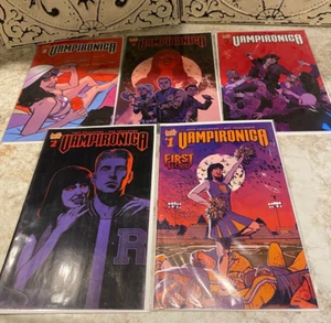 Vampironica #1- 2- 3 -4 -5 copertina un set completo non letto fumetti horror Archie - Foto 1 di 6