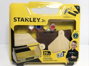 Stanley Jr Toolbox Kit Do It Yourself 20-Piece Ages 5+ - Picture 1 of 11