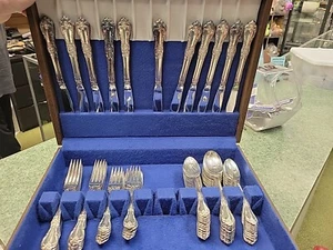 WM.A. Rogers oneida ltd Set Silverware Stainless Steel 74 Pieces Plus Storage - Picture 1 of 6