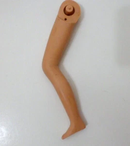 1 LEFT BEND LEG SKIPPER PARTS LIGHT TAN LEG REPLACEMENT 1970'S (1 - Picture 1 of 2
