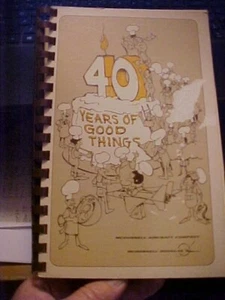 McDONNELL AIRCRAFT (BOEING) COOKBOOK ST LOUIS MO 40 YEARS DOUGLAS (1979 Illus - Picture 1 of 4