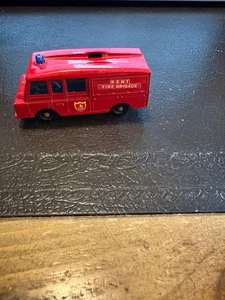 Matchbox Lesney No. 57 "Kent" Land Rover Fire Truck - Picture 1 of 4