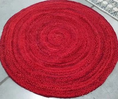 RED 5'-0" x 5'-0" Flaw in Rug, Reduced Price 1172775523 BRD452Q-5R - Image 1 of 4