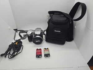 Kodak EasyShare Z740 5.0MP 10x Zoom Silver Digital Camera - Rewd Description - Picture 1 of 11