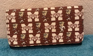 Used MISSISSIPPI STATE UNIVERSITY WOMENS WALLET NCAA - Picture 1 of 5