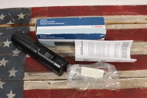 NUEVO Detector de movimiento Bosch DS151i Solicitud de salida PIR negro - Imagen 1 de 6