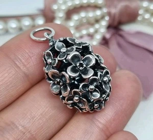 Genuine Pandora Wanda’s Garden Flower Cluster Pendant Black Crystal 💕 RARE - Picture 1 of 12