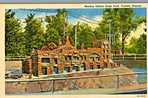 Vintage Postkarte - Monkey Island, Gage Park, Topeka, KS - Bild 1 von 2