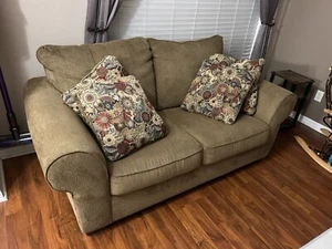 Ashley Loveseat With Pillows - Picture 1 of 3