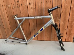 21”Vintage GT PANTERA MTB Mountain Bike Frame 7005 Alloy 26" With ROCH SHOX Fork - Picture 1 of 18