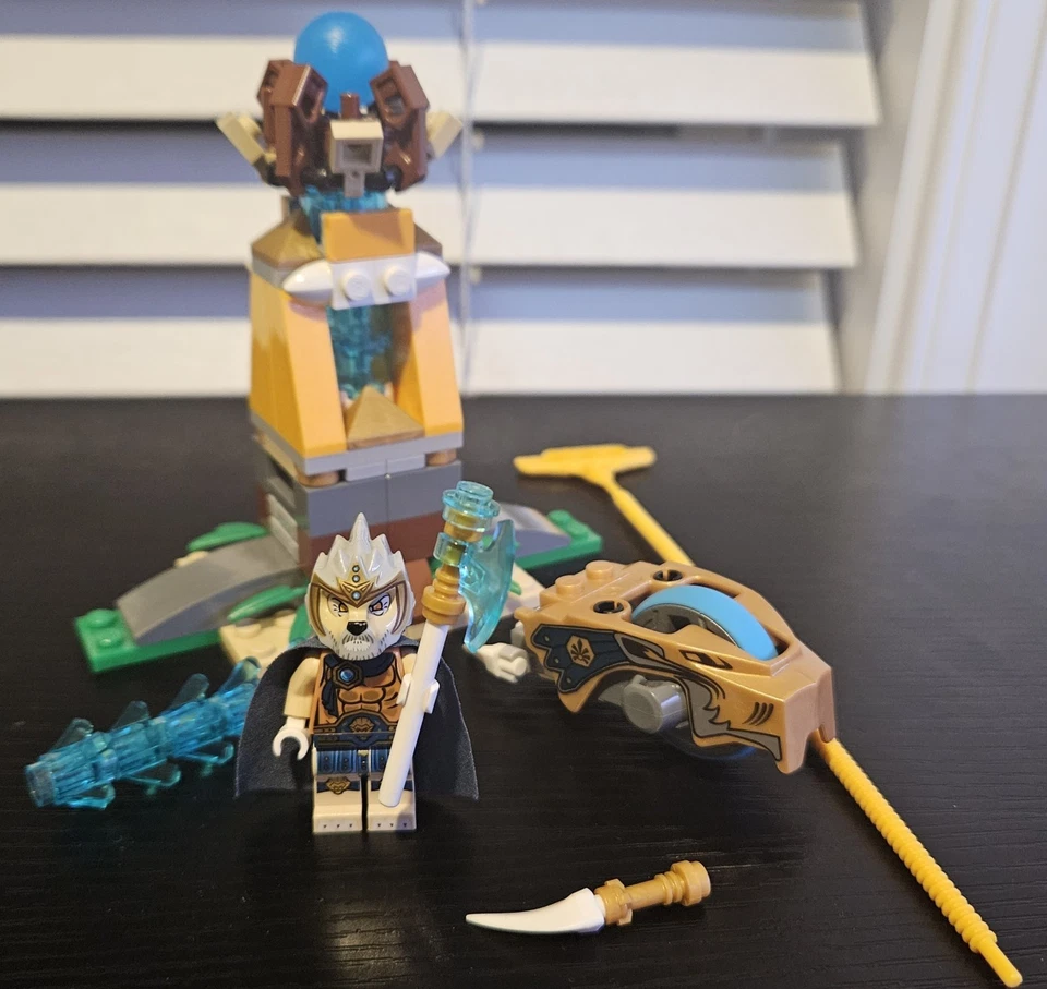 LEGO Legends of CHIMA: Royal Roost (70108) - Image 1 of 1