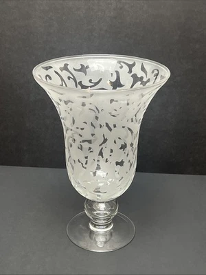 Винтажная ваза на ножках Hurricane матовая чаша с гравировкой художественный дизайн ~большая 10,5 дюйма x 7,5 дюйма - Изображение 1 из 4