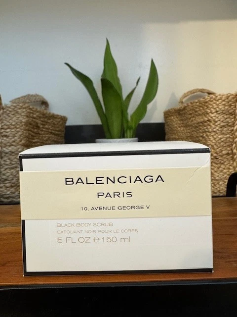 Balenciaga Paris exfoliante corporal negro frasco de 5 FL oz - hecho en Mónaco ABIERTO Foto 1 de 4