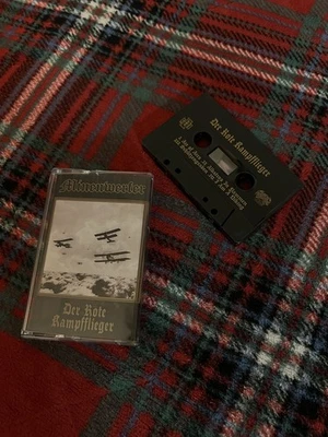 Minenwerfer Der Rote Kampfflieger CS Vothana Judas Iscariot 1Burzum Marduk Foto 1 de 2