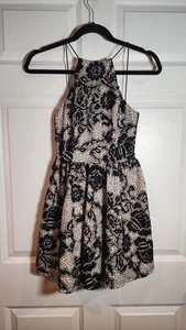 Bebe Cream And Black Lace Overlay Fit And Flare Halter Mini Formal Dress 00 - Picture 1 of 5