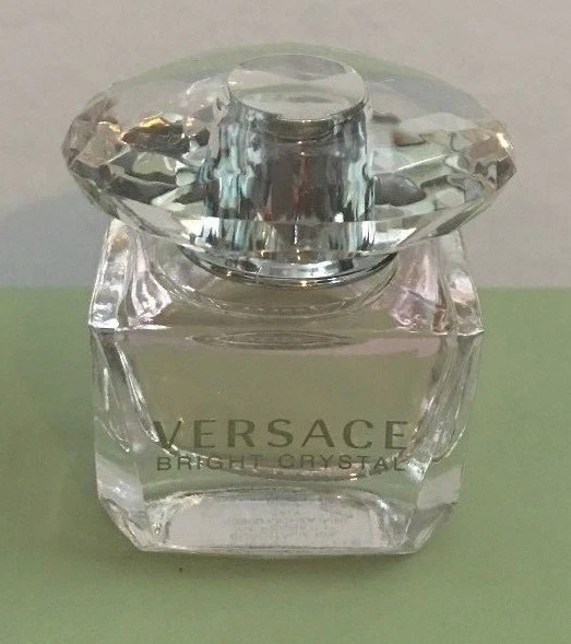 Nuevo VERSACE Bright Crystal Eau De Toilette Splash 0,17 oz/5 ml tamaño mini Foto 1 de 1