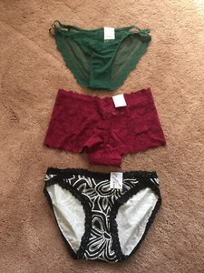 Women’s 3 Panties Underwear Size Small - Picture 1 of 3