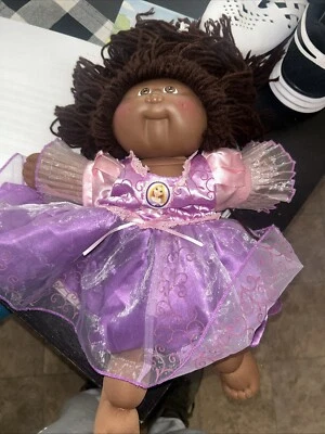 Muñeca Cabbage Patch Kids edición limitada. 25 aniversario afroamericano #2 Foto 1 de 4
