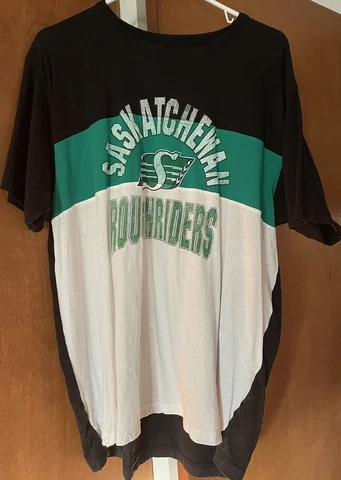 Saskatchewan Roughriders Adult XL T-Shirt Cover
