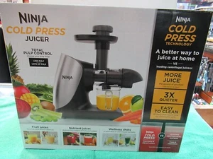 Ninja JC100 Cold Press Juicer Pro Leistungsstarker Slow Juicer Total Pulp Control Silber - Bild 1 von 11