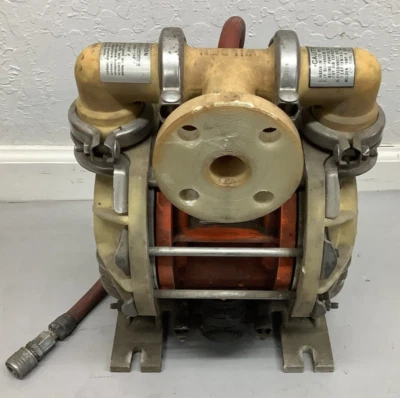 Wilden M2-PT-TF-TF-PT Pneumatic Diaphragm Pump (R87) - Image 1 of 4