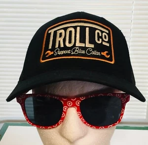 Troll Co. Cappello traspirante snapback per abbigliamento. Collare blu di supporto - Foto 1 di 6