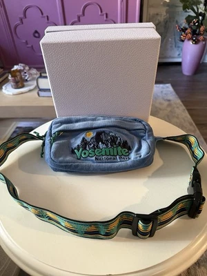 Riñonera bandolera azul pana Parks Project Yosemite Foto 1 de 4