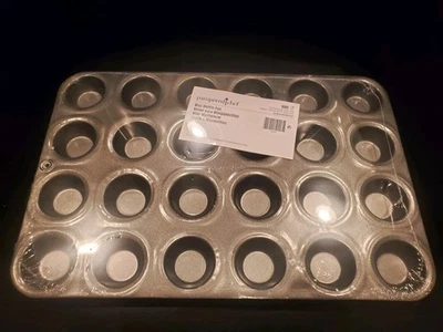 Pampered Chef Deluxe Mini muffin Tart pan w/ recipe/instruction book NIP 16x10.5 - Image 1 of 3