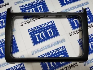 Mascherina autoradio SOLO per CUSTOM FIT VW su Volkswagen Polo N da 2014 in poi - Foto 1 di 1