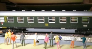 100 Leute ,Pasajeros, Figuras, Personas, 25MM Alto - Bild 1 von 4